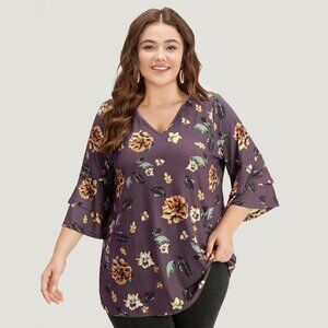 NWT BloomChic Mauve Floral Print V Neck Ruffle Layered Sleeve T-shirt Size 26/4X